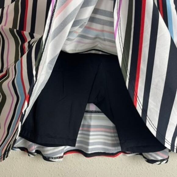 Tail Skort Women's Sz M Striped White Black Pink Flouce Hem Skirt Pockets - Picture 3 of 7
